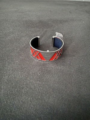 Guess women's bracelet new, red leather strap, silver tone