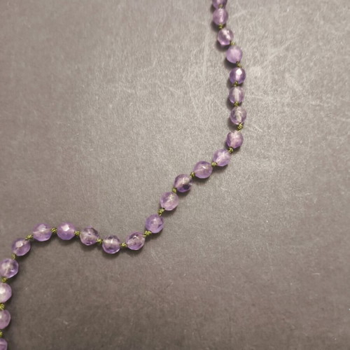 Long rosary necklace with semiprecious stones and gold-plated clasp