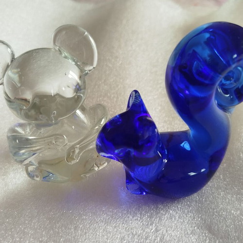 Glass decorative items used, set of two, 9 cm
