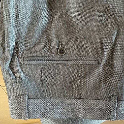 Italian suit size 52 with classic comfortable fit, jacket and trousers
