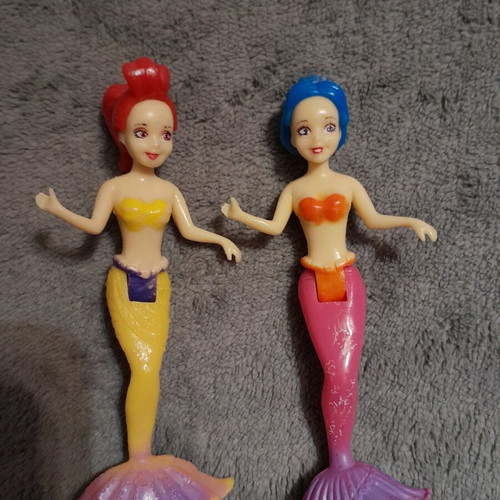 Mermaids used, pack of 2, in very good condition