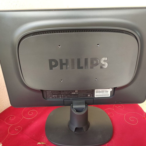 Monitor 19" Philips HWS8190T used
