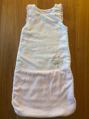 Laura Ashley baby sleeping bag like new for girl 6-9 months