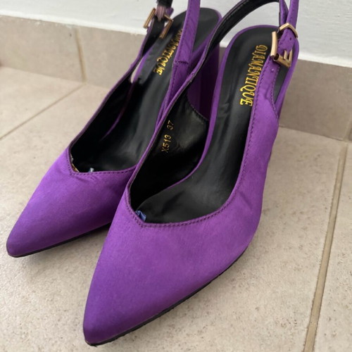 Women's purple sandals size 37 new with thick heel