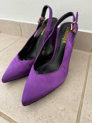 Women's purple sandals size 37 new with thick heel