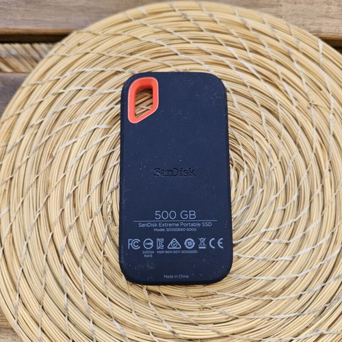 SanDisk Extreme Portable SSD 500GB like new