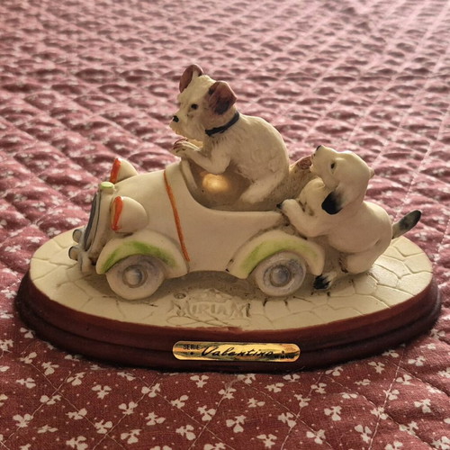 Collectible Valentino porcelain decoration like new