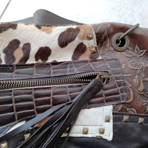 Bruno Amaranti large leather shoulder bag like new, beige brown