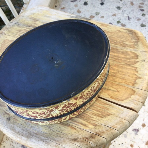 Christmas wooden box and tin tray used