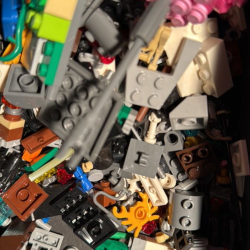 Lego assorted pieces like new, about 0.5 kg