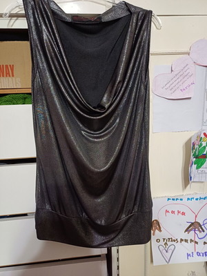 Women's top like new, size M, gray and silver