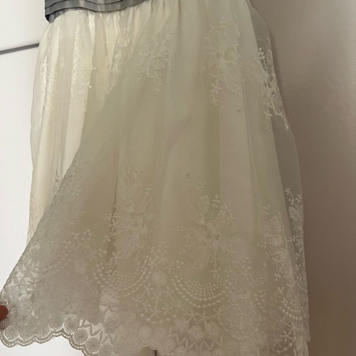 Girl's dress size 134 like new, ideal for christening or wedding