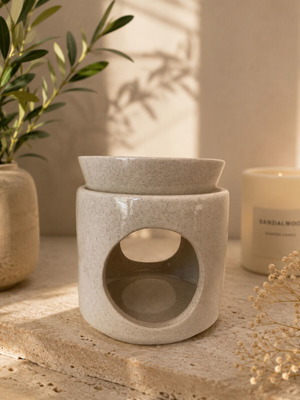Ceramic Aromatherapy Diffuser in Cream-White Design