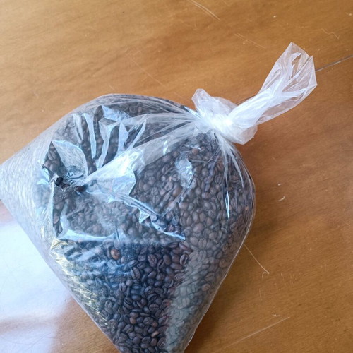 Зърна кафе нови, продавани на килограм