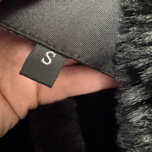Black jacket used with removable fur lining and adjustable waist size S
