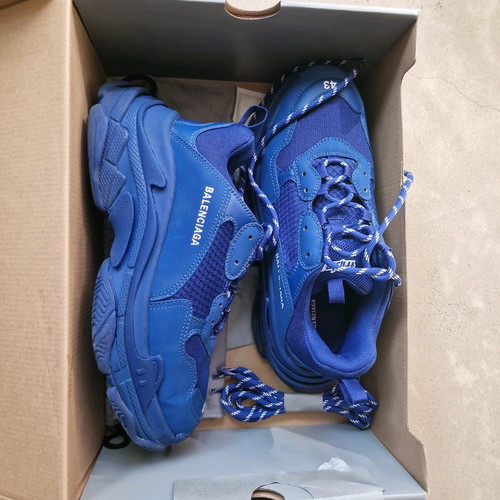 Balenciaga shoes size 43 blue like new