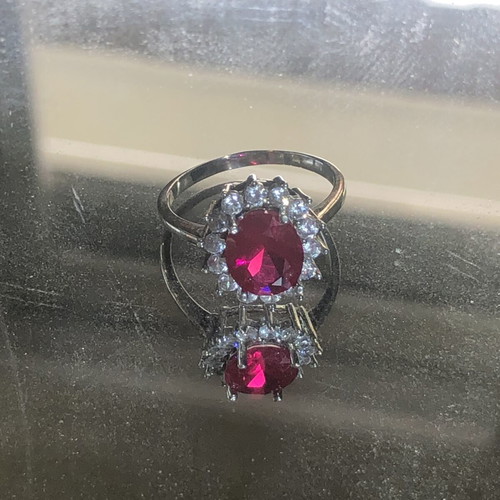 Silver 925 ring with red and white zircon, like new