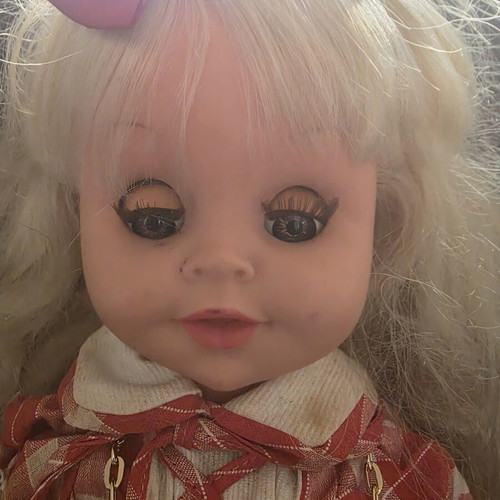 El Greco walking doll used, 1970s, mechanism not working