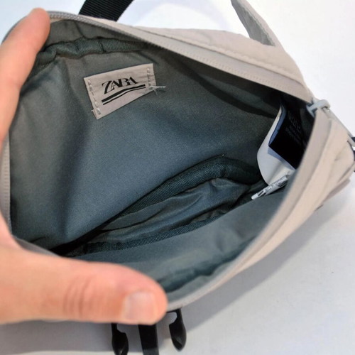 Zara gray controller fanny pack used, nylon polyester