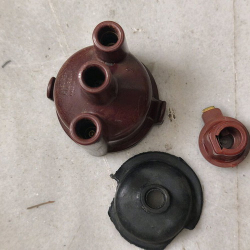 Distributor cap roller and gasket for Fiat 126/500 new
