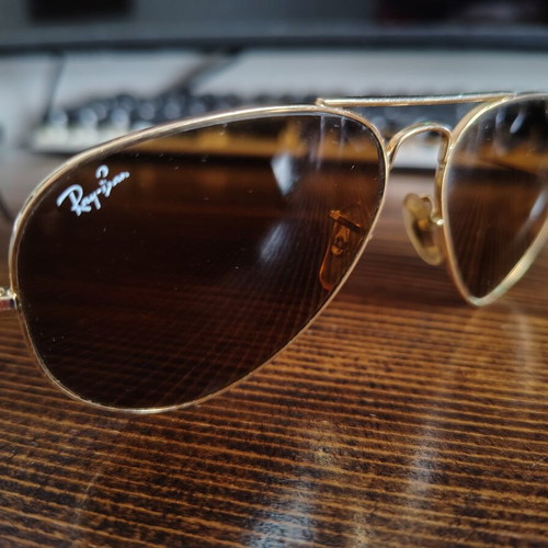 Ray-Ban Aviator sunglasses brown with gold frame unisex