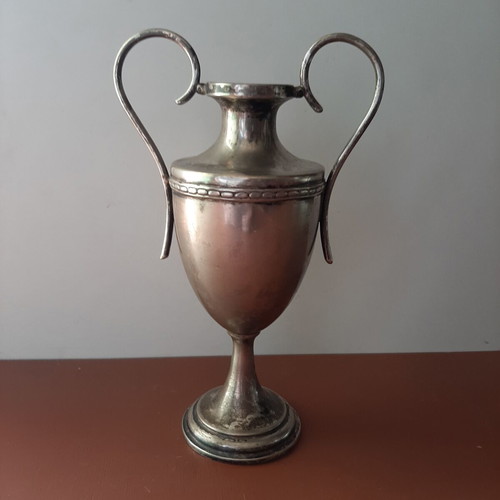 Victorian style amphora used, decorative trophy cup