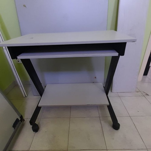 Computer desks like new, pack of 6, gray formica with drawer