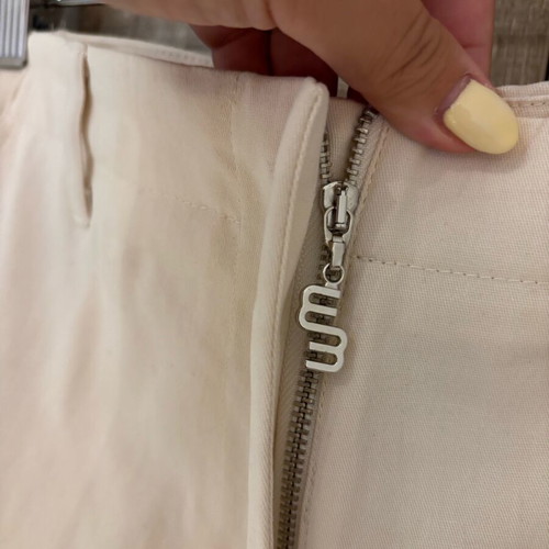 Milkwhite low-rise pants with cuffs new, size L 40 12, white