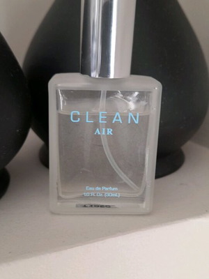 Clean Air perfume 30ml like new