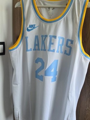Nike Kobe Bryant Authentic Swingman Classic Edition jersey new