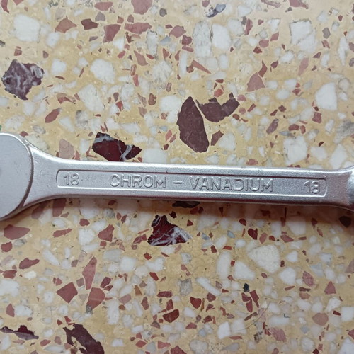 Unior German Polygon Wrench No.18 new