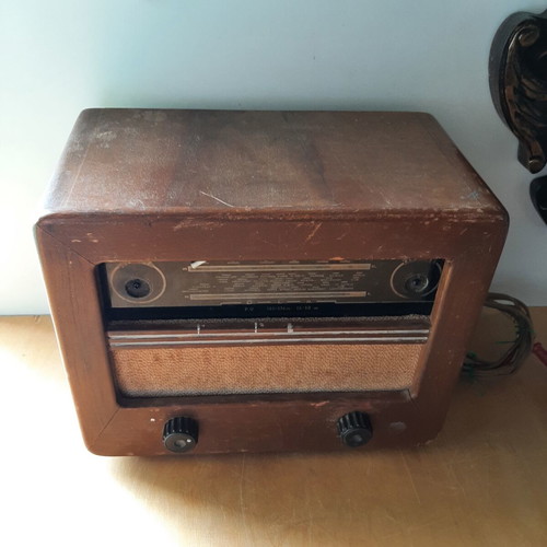 Orion 115A wooden vintage radio used, 1950s