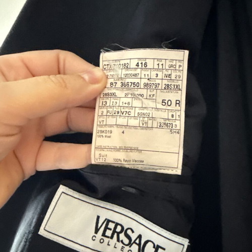 Versace men's suit black like new, size large
