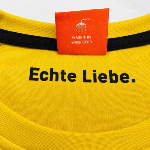 Borussia Dortmund 2014/15 Home Shirt, Size L, Authentic Licensed