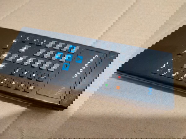 Grundig remote RP6