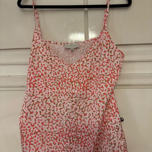 Never Fully Dressed set top and Jaspre wrap skirt like new, multicolor