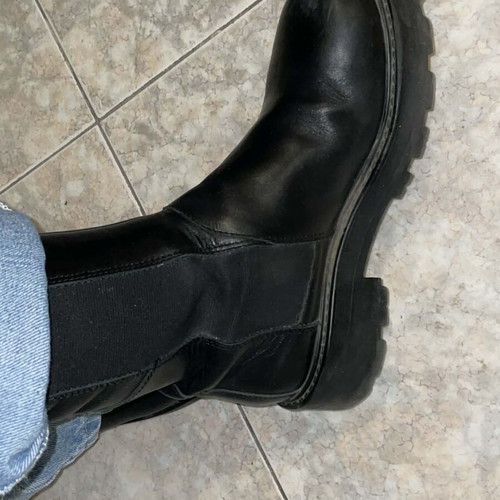 Black Vagabond ankle boots size 38 used genuine leather