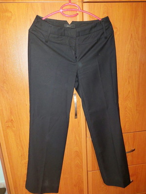 Μαύρο παντελόνι κοστουμιού Mango μεταχειρισμένο, νούμερο 36