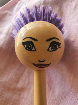 Brush like new, girl design