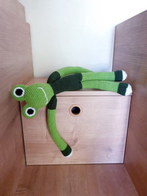 Amigurumi frog doll, handmade, soft cotton, hypoallergenic filling