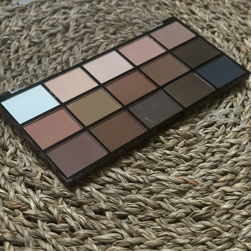 Professional eyeshadow palette new unused