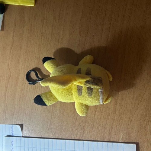 Pokémon keychain like new