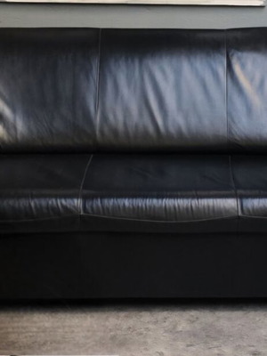 Black leather 3-seat sofa