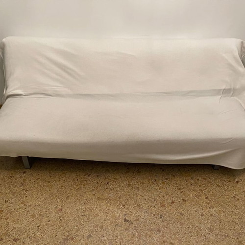 Sofa bed like new 200x120 with legs and zipper