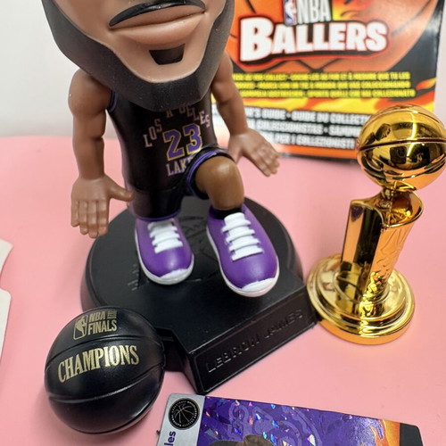 LeBron James NBA Ballers figure by Zuru brand new
