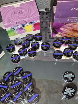Acrylic powders like new for building and nail art