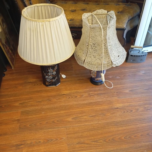 Two vintage Asian style table lamps Chinoiserie, 60cm height