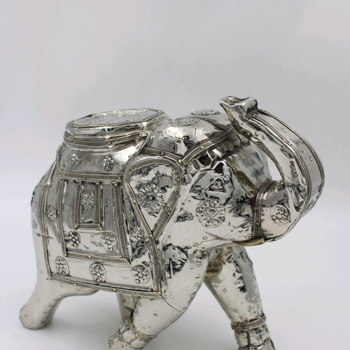Elephant figure handmade used 25x21cm
