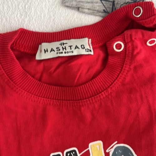 Baby clothes set used, 11 t-shirts, 1 shorts, 3 hats, swimwear for 12-18 months