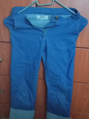 Elastic kids' jeans 3/4 like new, blue and turquoise
